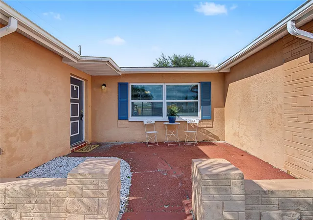 Photo 3 of Single family home for sale at 7501 Foxbloom Dr, Port Richey, FL 34668 | MLS# TB8549261 | Listing updated on 2026-10-07