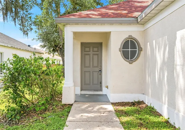 Photo 4 of Single family home for sale at 3520 17th Street Ct E, Bradenton, FL 34208 | MLS# A4706338 | Listing updated on 2026-09-21