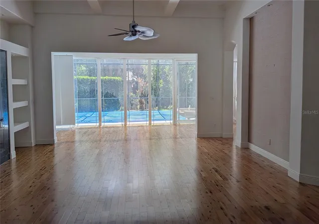 Photo 2 of Single family home for sale at 700 Shadow Bay Way, Osprey, FL 34229 | MLS# O6442446 | Listing updated on 2026-09-17