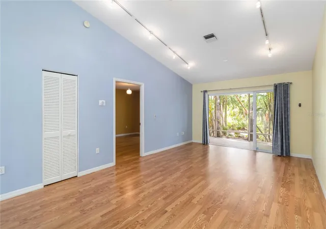 Photo 4 of Condo for sale at 642 N Jefferson Ave #13, Sarasota, FL 34237 | MLS# A4706344 | Listing updated on 2026-09-23