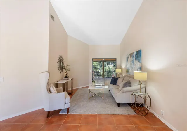 Photo 4 of Single family home for sale at 3275 Cobbs Dr, Palm Harbor, FL 34684 | MLS# TB8549277 | Listing updated on 2026-10-07