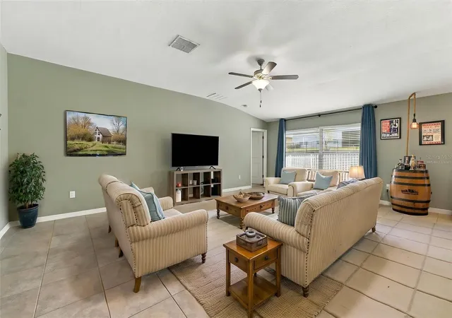 Photo 4 of Single family home for sale at 6645 Wagon Trl St, Zephyrhills, FL 33541 | MLS# TB8549284 | Listing updated on 2026-09-20