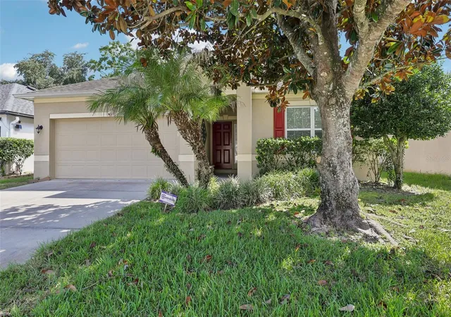 Photo 3 of Single family home for sale at 14415 Finsbury Dr, Spring Hill, FL 34609 | MLS# W7889584 | Listing updated on 2026-09-22