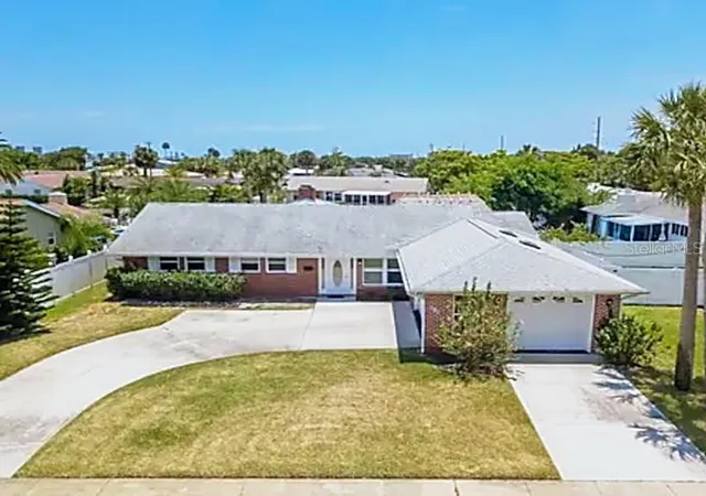 Photo 3 of Single family home for sale at 151 Sea Isle Cir, South Daytona, FL 32119 | MLS# O6442470 | Listing updated on 2026-09-19