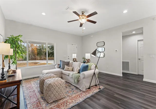 Photo 4 of Single family home for sale at 4812 Grampus Dr, Sebring, FL 33870 | MLS# OM732388 | Listing updated on 2026-09-18