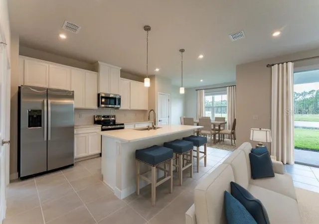 Photo 2 of Single family home for sale at 5315 Castello Ave, Auburndale, FL 33823 | MLS# W7889585 | Listing updated on 2026-09-17