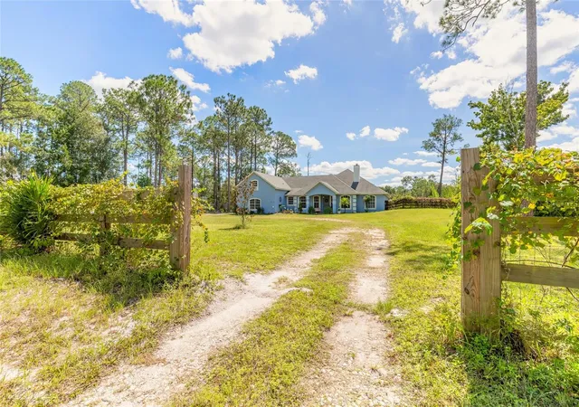 Photo 1 of Single family home for sale at 4048 Quail Nest Ln, New Smyrna Beach, FL 32168 | MLS# V4951325 | Listing updated on 2026-10-10
