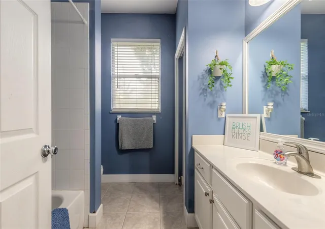 Photo 3 of Single family home for sale at 4048 Quail Nest Ln, New Smyrna Beach, FL 32168 | MLS# V4951325 | Listing updated on 2026-10-10