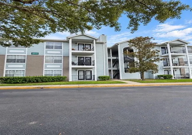 Photo 1 of Condo for sale at 2550 N Alafaya Trl #6305, Orlando, FL 32826 | MLS# FC321512 | Listing updated on 2026-09-21