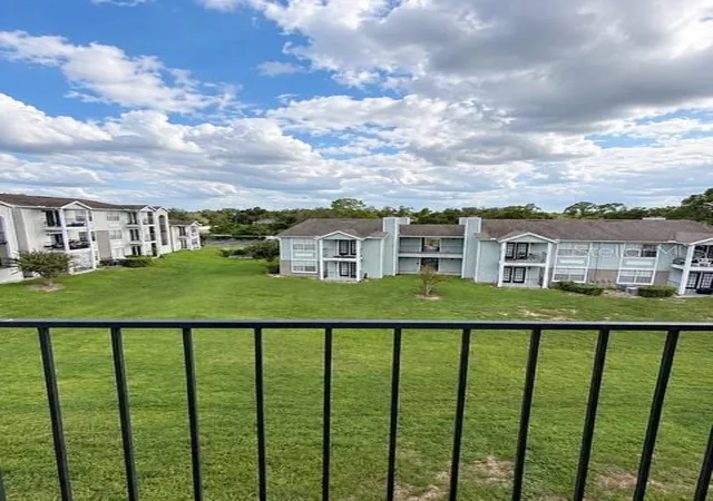 Photo 3 of Condo for sale at 2550 N Alafaya Trl #6305, Orlando, FL 32826 | MLS# FC321512 | Listing updated on 2026-09-21