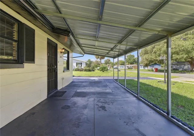 Photo 4 of Single family home for sale at 3770 SW 147th Lane Rd, Ocala, FL 34473 | MLS# OM732391 | Listing updated on 2026-09-19