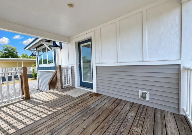 Photo 2 of Manufactured home for sale at 9248 Scepter Ave, Brooksville, FL 34613 | MLS# TB8549311 | Listing updated on 2026-09-29