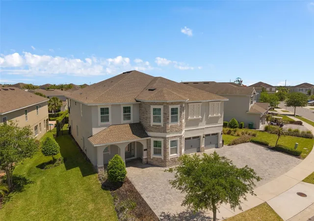Photo 3 of Mansion for sale at 7713 Graben St, Kissimmee, FL 34747 | MLS# R4912008 | Listing updated on 2026-10-08