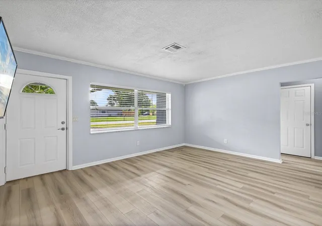 Photo 3 of Single family home for sale at 1168 Keene Rd, Dunedin, FL 34698 | MLS# TB8549320 | Listing updated on 2026-10-13