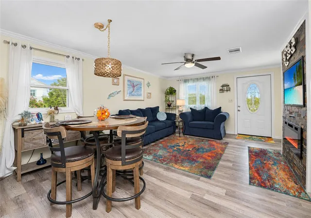 Photo 4 of Sale Pending at 1530 Sanderling Dr, Englewood, FL 34224 | MLS# D6148798 | Listing updated on 2026-09-25