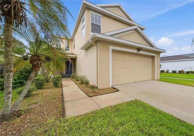 Photo 3 of Single family home for sale at 11441 Crestlake Village, Riverview, FL 33569 | MLS# O6442510 | Listing updated on 2026-10-04
