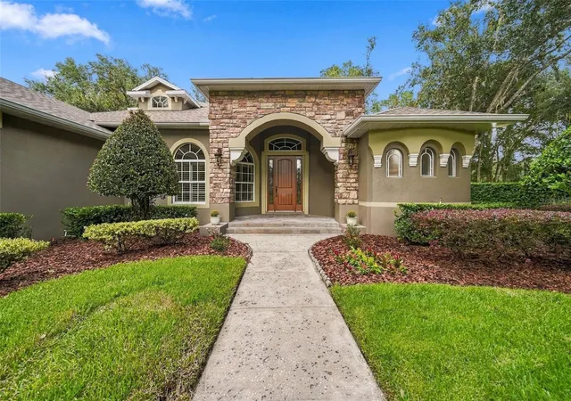 Photo 3 of Single family home for sale at 8297 Day Lily Pl, Sanford, FL 32771 | MLS# O6442512 | Listing updated on 2026-09-20
