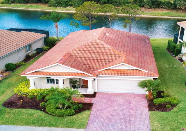 Photo 1 of Single family home for sale at 11504 Dancing River Dr, Venice, FL 34292 | MLS# N6145802 | Listing updated on 2026-09-28