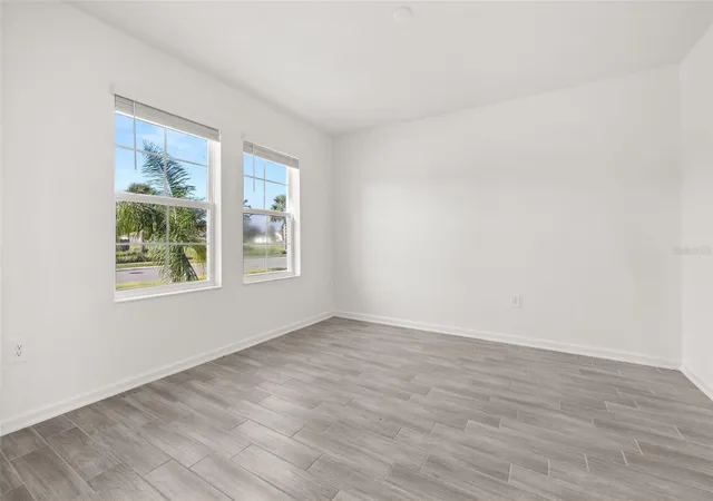 Photo 3 of Single family home for sale at 9404 Revere Ave, Leesburg, FL 34788 | MLS# O6442518 | Listing updated on 2026-10-08