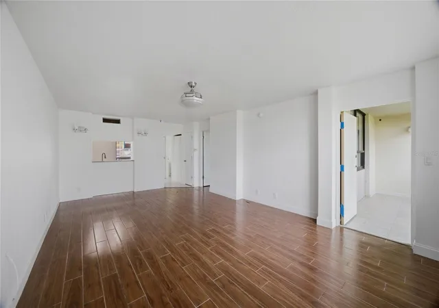 Photo 3 of Condo for sale at 2617 Cvs Cay Dr #103, Clearwater, FL 33760 | MLS# TB8549342 | Listing updated on 2026-09-20