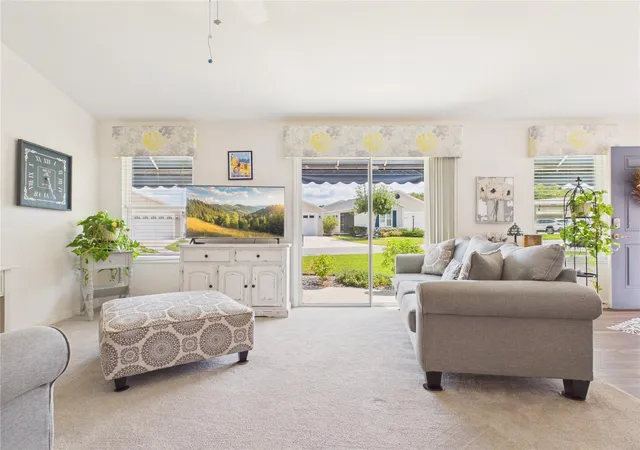 Photo 4 of House for sale at 2369 Hill St, The Villages, FL 32163 | MLS# G5117896 | Listing updated on 2026-09-30