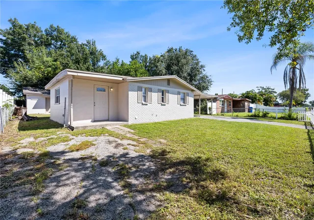 Photo 2 of Single family home for sale at 4535 W Hanna Ave, Tampa, FL 33614 | MLS# TB8549347 | Listing updated on 2026-10-03