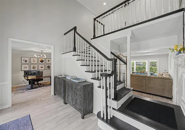 Photo 3 of Single family home for sale at 3909 Northampton Way, Tampa, FL 33618 | MLS# TB8549348 | Listing updated on 2026-09-19