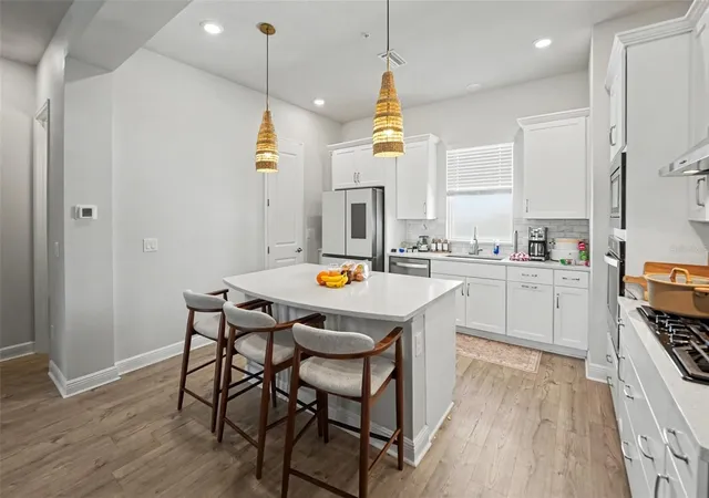 Photo 4 of Townhouse for sale at 206 S Tampania Ave #3, Tampa, FL 33609 | MLS# TB8549354 | Listing updated on 2026-10-22