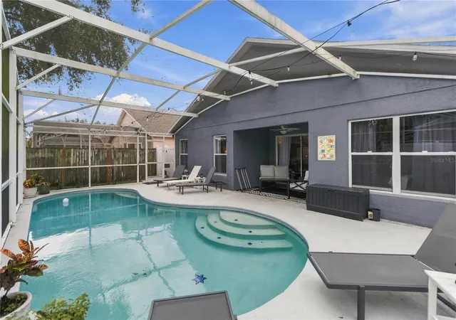 Photo 3 of Single family home for sale at 829 Clear Crk Cir, Clermont, FL 34714 | MLS# O6442523 | Listing updated on 2026-10-20