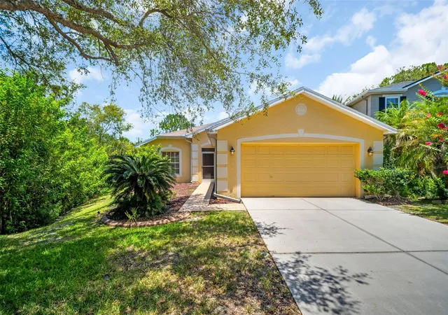 Photo 3 of Single family home for sale at 12415 Rustic View Ct, Tampa, FL 33635 | MLS# R4912011 | Listing updated on 2026-10-03