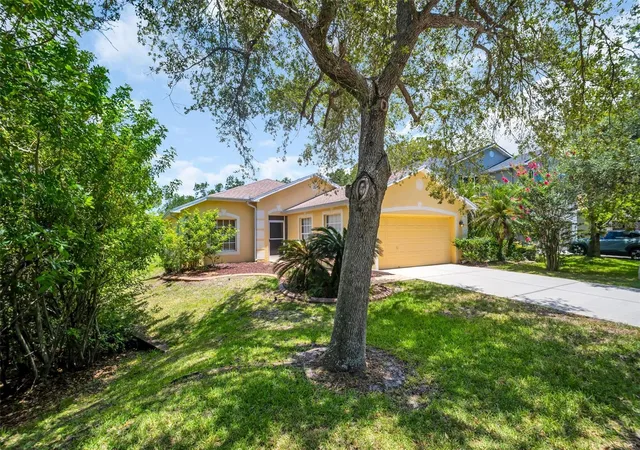 Photo 3 of Single family home for sale at 12415 Rustic View Ct, Tampa, FL 33635 | MLS# R4912011 | Listing updated on 2026-10-03
