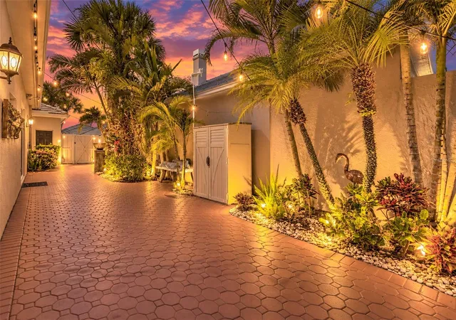 Photo 3 of Single family home for sale at 8629 51st Terrace E, Bradenton, FL 34211 | MLS# A4706384 | Listing updated on 2026-10-06