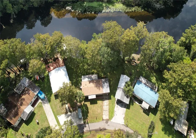 Photo 2 of Manufactured home for sale at 9530 E Briar Ct, Inverness, FL 34453 | MLS# OM732399 | Listing updated on 2026-09-17