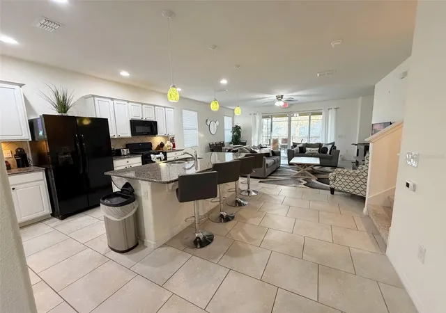 Photo 4 of Townhouse for sale at 4763 Terrasonesta Dr, Davenport, FL 33837 | MLS# O6442530 | Listing updated on 2026-09-30