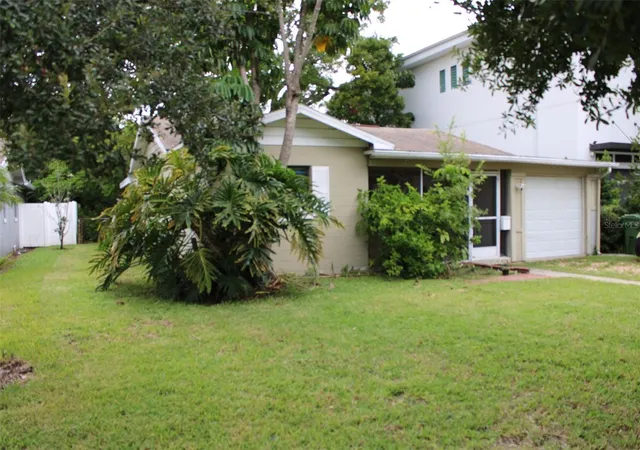 Photo 2 of Single family home for sale at 316 Como St, Tampa, FL 33606 | MLS# TB8549360 | Listing updated on 2026-10-01