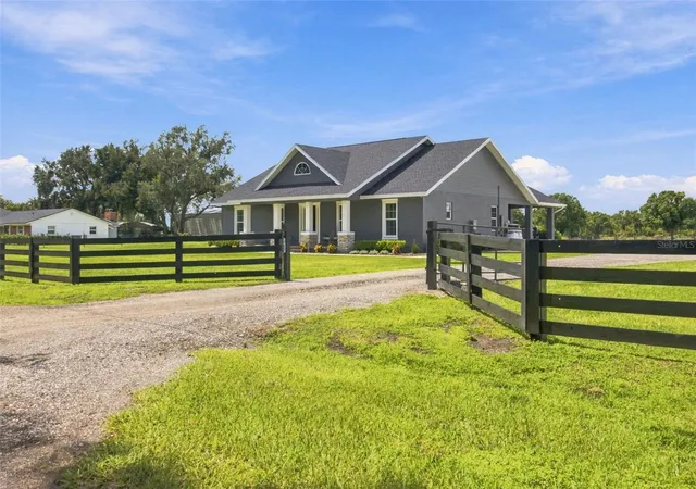 Photo 3 of Sale Pending at 15607 Colding Loop, Wimauma, FL 33598 | MLS# TB8549369 | Listing updated on 2026-09-25