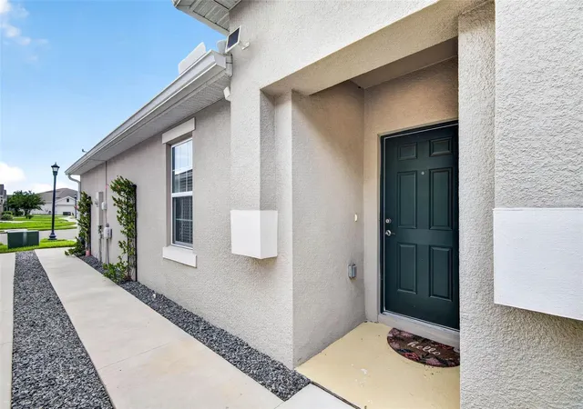 Photo 3 of Single family home for sale at 18333 Turning Leaf Cir, Land O Lakes, FL 34638 | MLS# TB8549384 | Listing updated on 2026-10-17