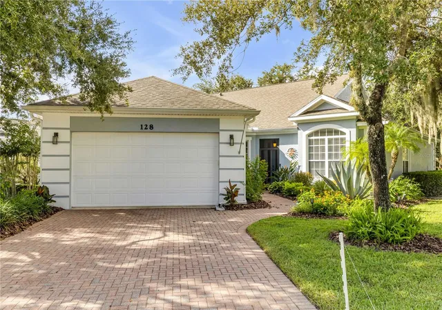 Photo 3 of Single family home for sale at 128 Bauer Cir, Daytona Beach, FL 32124 | MLS# V4951327 | Listing updated on 2026-10-04