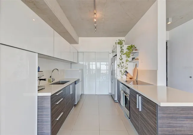 Photo 3 of Condo for sale at 404 Ave De La Constitucion #1608, San Juan, PR 00901 | MLS# PR9124237 | Listing updated on 2026-10-14