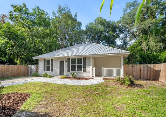 Photo 31 of Single family home for sale at 2032 NW 33rd Avenue, GAINESVILLE, FL 32605 | MLS# GC543576 | Listing updated on 2026-10-27