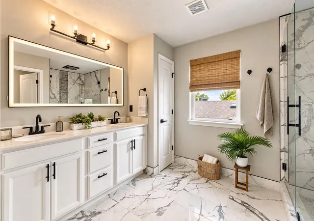Photo 4 of Single family home for sale at 10646 Hawks Landing Dr, Land O Lakes, FL 34638 | MLS# W7889590 | Listing updated on 2026-09-19