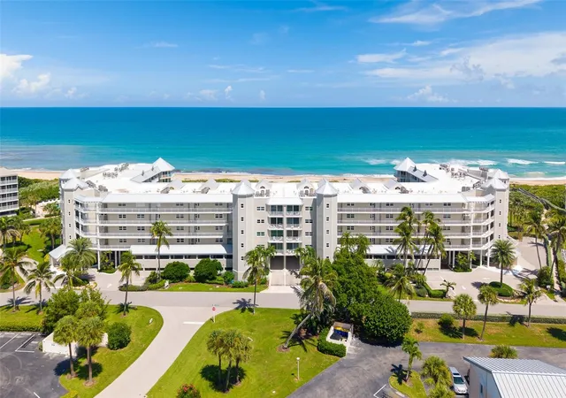 Photo 2 of Condo for sale at 579 Ne Plantation Rd #S108, Stuart, FL 34996 | MLS# N6145803 | Listing updated on 2026-09-27