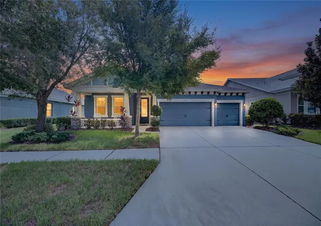 Photo 1 of Single family home for sale at 6419 Seasound Dr, Apollo Beach, FL 33572 | MLS# TB8549399 | Listing updated on 2026-10-08
