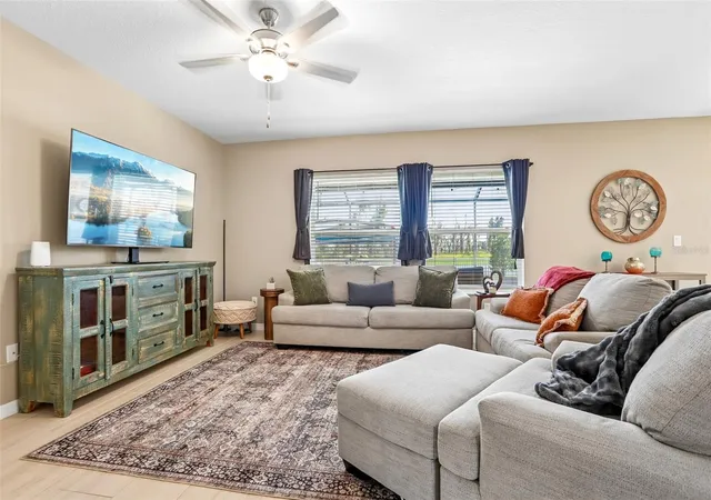 Photo 2 of Single family home for sale at 4048 Capri Coast Dr, Plant City, FL 33565 | MLS# TB8549404 | Listing updated on 2026-10-17