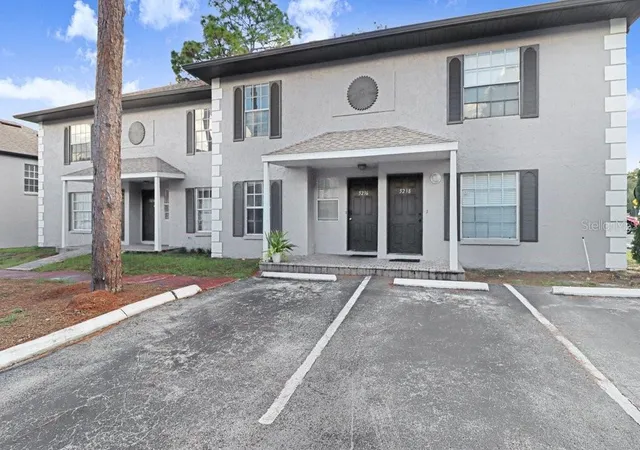 Photo 2 of Condo for sale at 5236 Sunridge Palms Dr #5236, Tampa, FL 33617 | MLS# TB8549409 | Listing updated on 2026-09-23