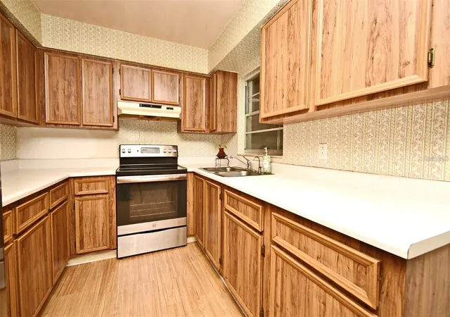 Photo 3 of Single family home for sale at 135 Oaxaca Ln, Kissimmee, FL 34743 | MLS# O6442572 | Listing updated on 2026-10-05