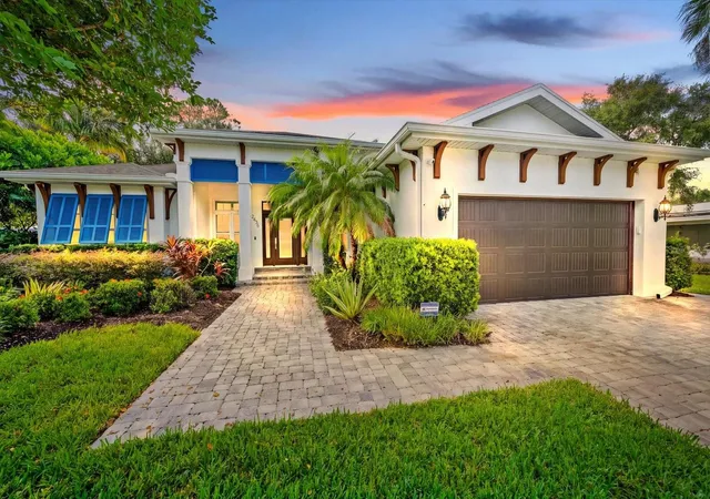 Single family home for sale at 2436 Arlington St, SARASOTA, FL 34239 | MLS# A4706402