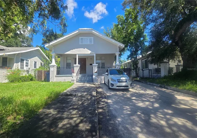 Single family home for sale at 1208 E 26th Avenue, Tampa, FL 33605 | MLS# TB8549421 | Listing updated on 2026-10-16