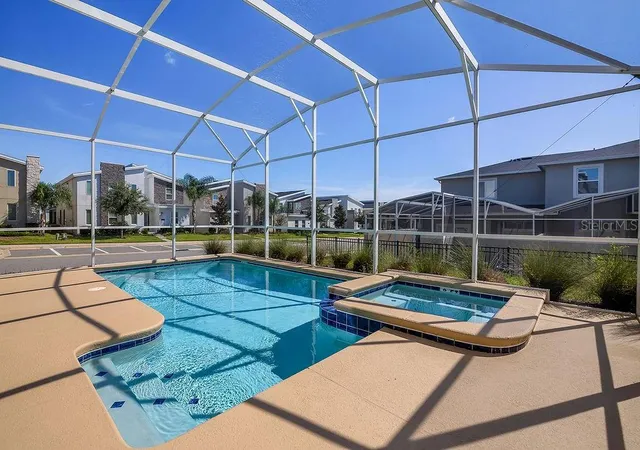 Photo 2 of Single family home for sale at 9255 Sommerset Hills Dr, Davenport, FL 33896 | MLS# O6442586 | Listing updated on 2026-09-18