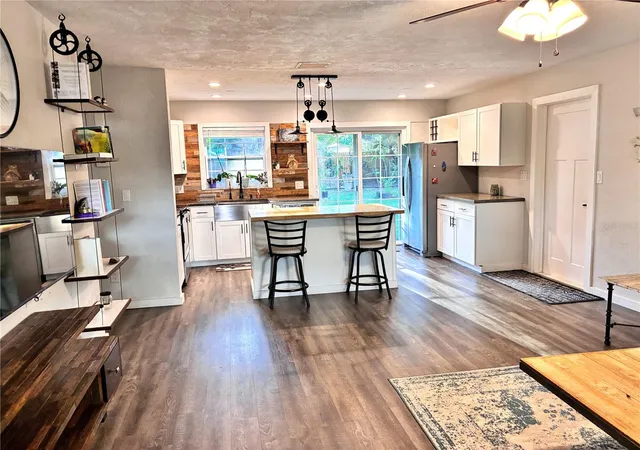 Photo 3 of Single family home for sale at 9150 50th Street N, Pinellas Park, FL 33782 | MLS# TB8549423 | Listing updated on 2026-10-03